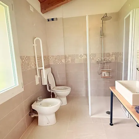 Hotel B-village Bar And San Martino al Tagliamento