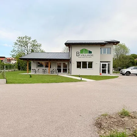 B-village Bar And San Martino al Tagliamento